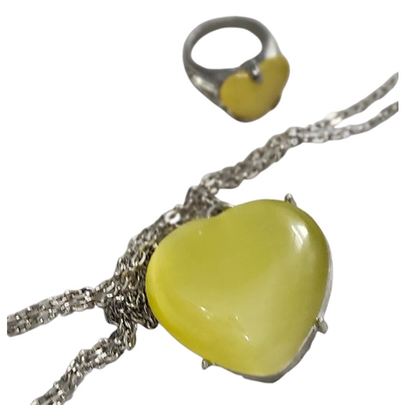 Yellow Heart  Moonglow Pendant Necklace and Ring Size 7 Set - Picture 2 of 4